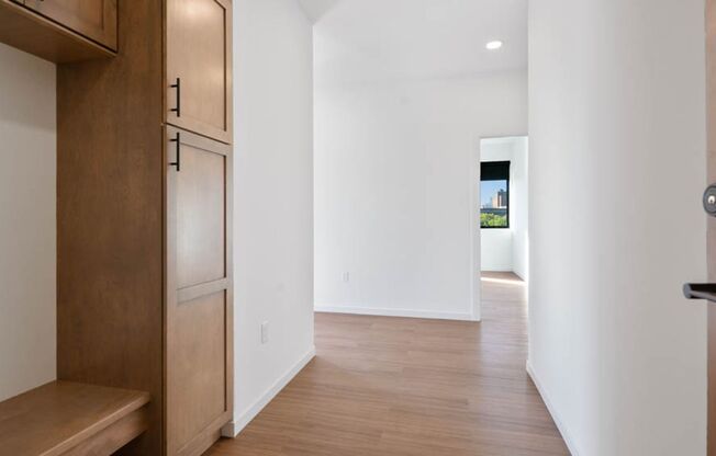 2 beds, 2 baths, 1,027 sqft, $2,550, Unit 501