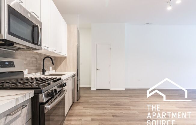 2 beds, 2 baths, $2,795, Unit 208