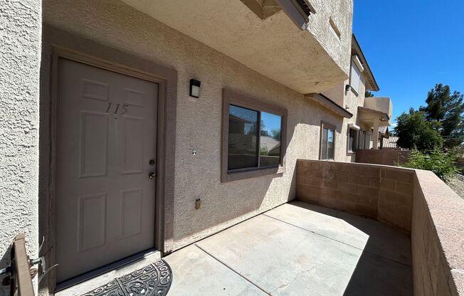 Gated Townhome 3-Bedrooms 2.5-Bathrooms!
