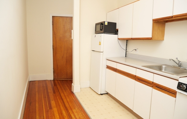 1382 Beacon St.