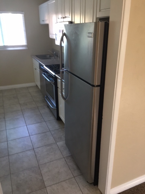 2 beds, 1 bath, 750 sqft, $2,000, Unit 4456.5