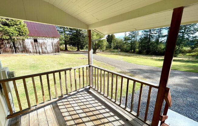 Charming one level home in Sebastopol on acreage!