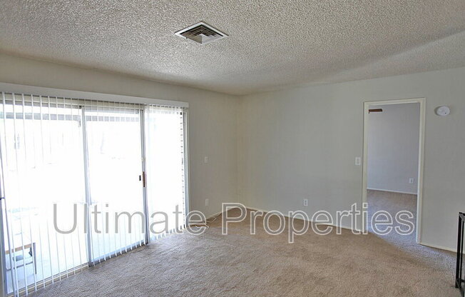 8445 N 47 DR