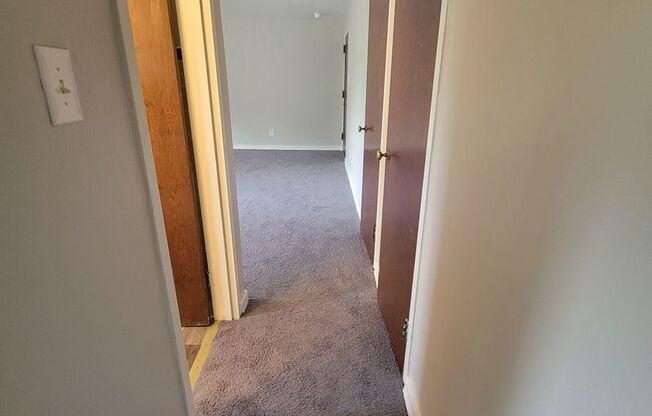 1 bed, 1 bath, 563 sqft, $850