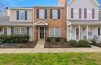 8289 GOLF RDG DR