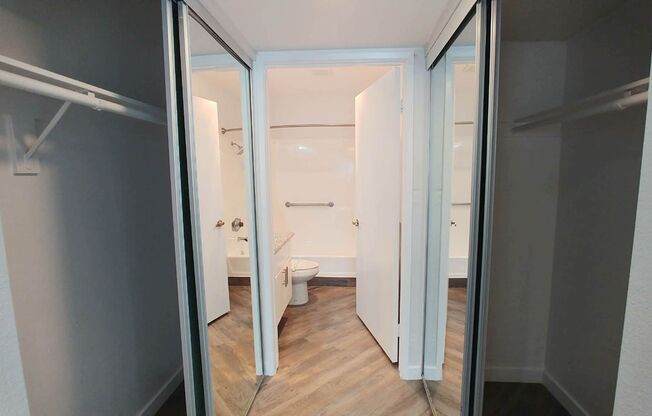 2 beds, 2 baths, 950 sqft, $2,750, Unit 106