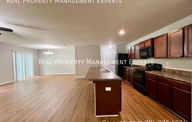 1819 HOOPER CT