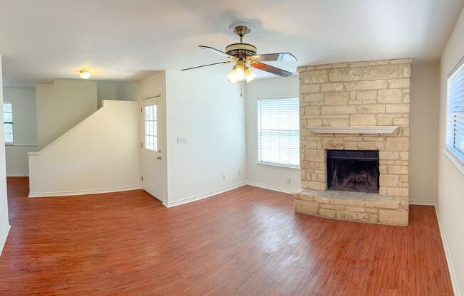 6403 Lohmans Ford Rd