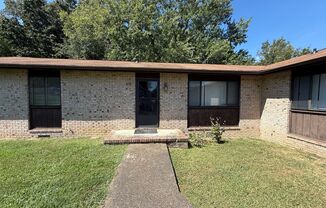 4751 Tessie Ln