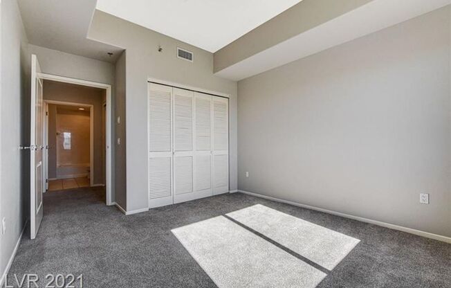 2 beds, 2 baths, $3,100, Unit Unit 1315