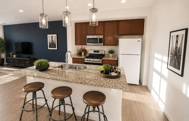 Newer Townhouse in Ideal North Gate Location!