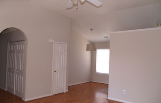 3 beds, 2 baths, $1,600