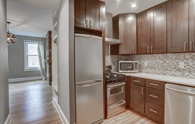 Half-month concession for a lease starting on or before October 25. One-month concession for an 18-month lease starting on or before October 25.