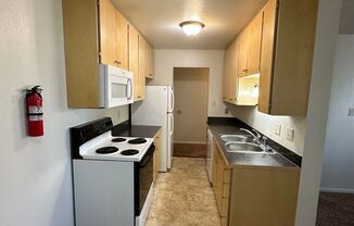 4400 Parkview Dr