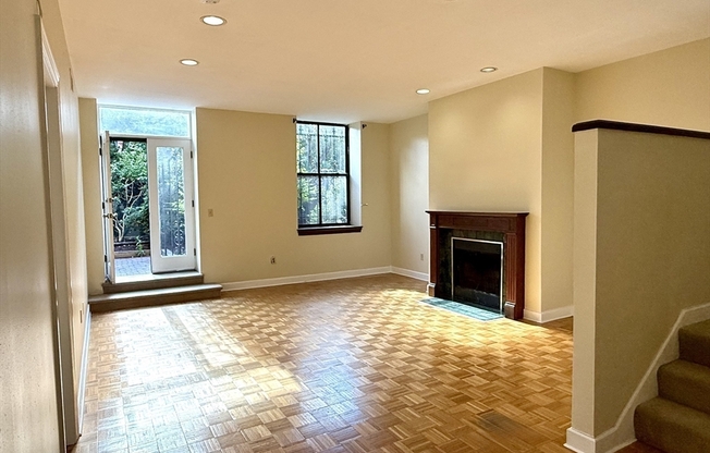 130 APPLETON ST