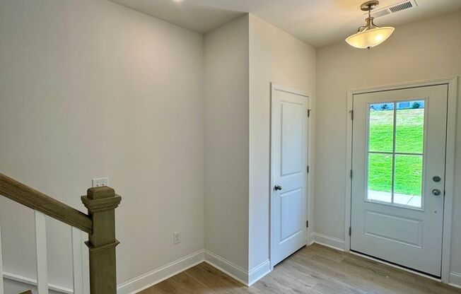 Beautiful New Construction, Three Story Townhouse in Prime Location