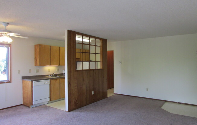 Veneta Marie Apartments