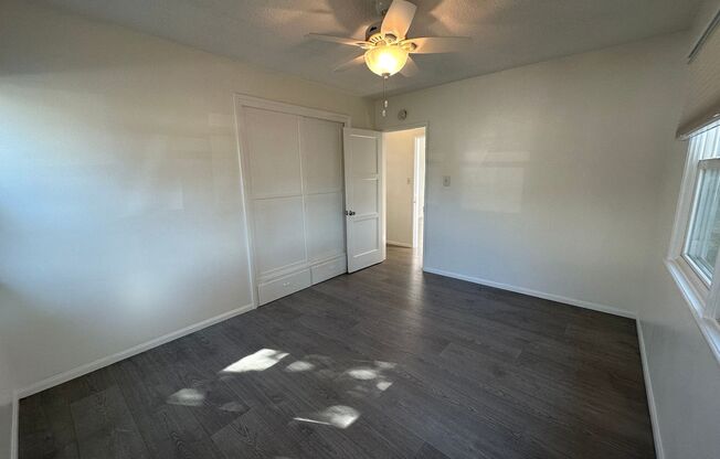 2 beds, 1 bath, $3,250