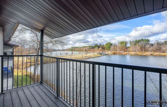 2 beds, 1.5 baths, 884 sqft, $1,275, Unit 311