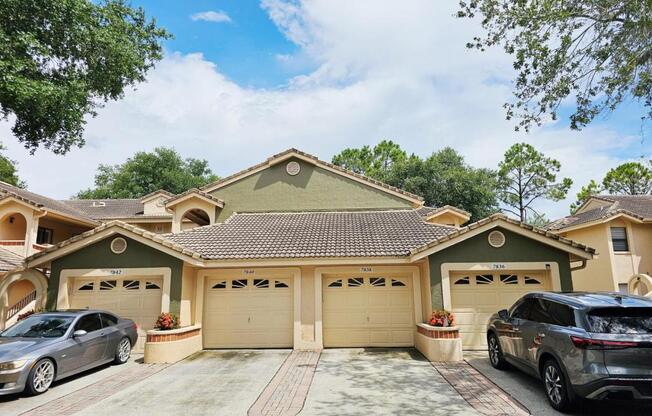 7838 SUGAR BND DR