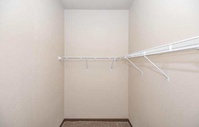 2 beds, 2 baths, 1,070 sqft, $1,650