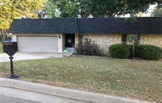 5547 E 61st Place