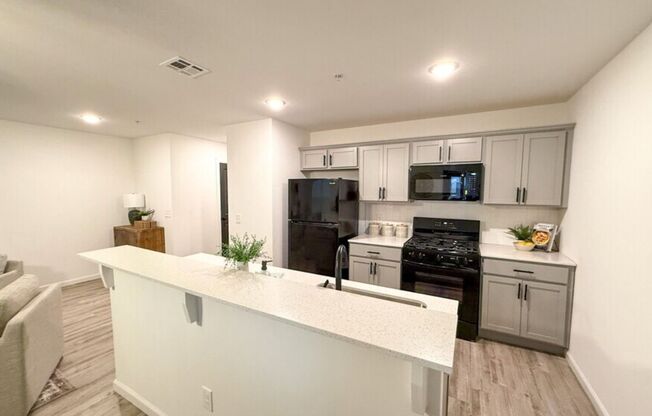 3 beds, 2.5 baths, 1,438 sqft, $1,750