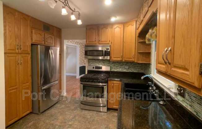 10902 SWANSFIELD RD
