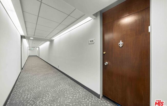 2160 Century Park E Apt 104N