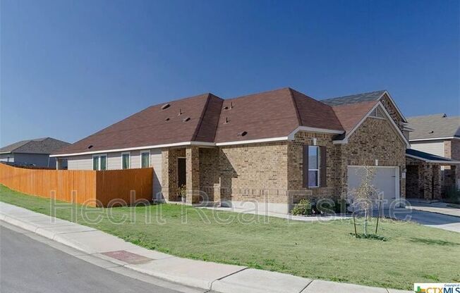 711 ANTHEM LN