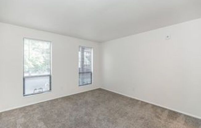 2 beds, 2 baths, 877 sqft, $1,845, Unit 110