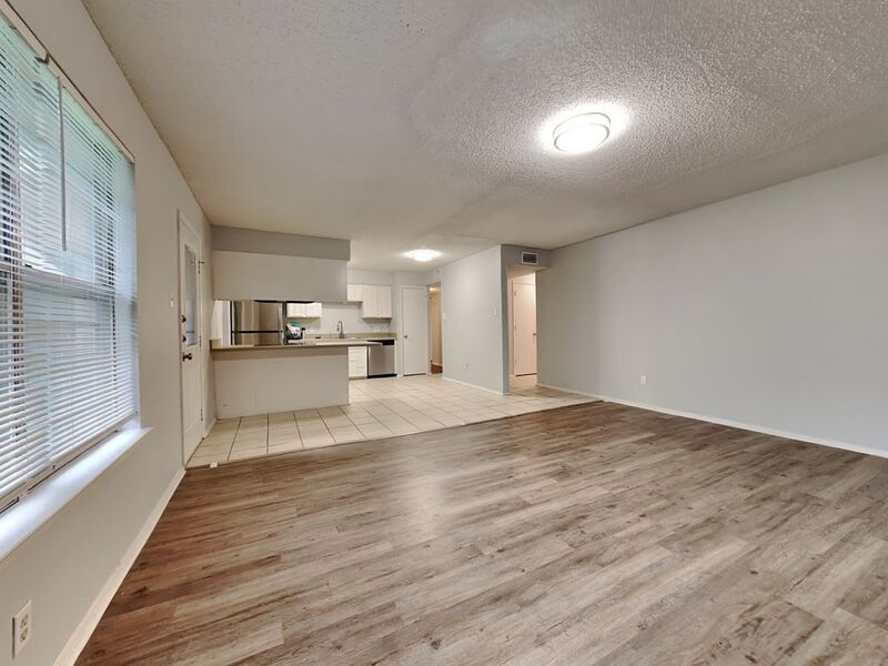 3411 LARGO LN