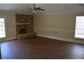 3 beds, 2 baths, $1,850