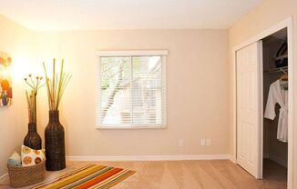 3 beds, 2 baths, 1,330 sqft, $1,472