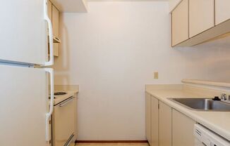 Shorecrest Apartments