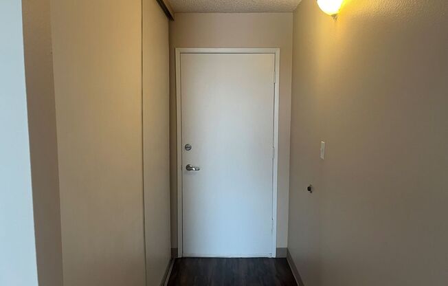 1 bed, 1 bath, 675 sqft, $1,275, Unit 174