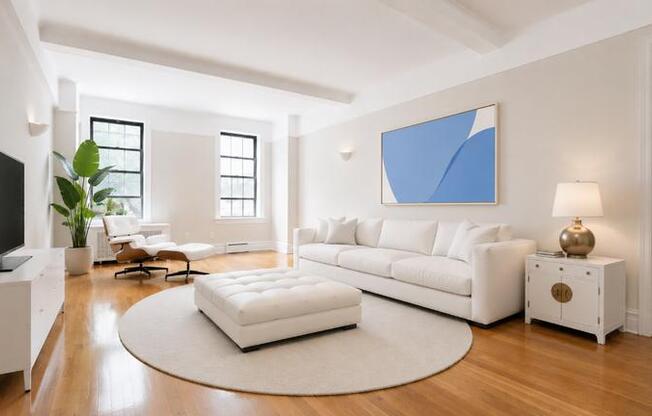 2 beds, 2 baths, $9,250, Unit 2A