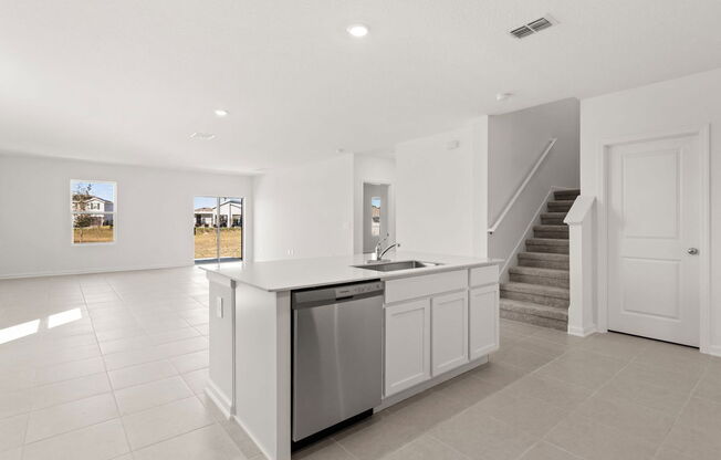5 beds, 3 baths, 2,896 sqft, $2,999