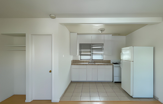 Centinela Apartments