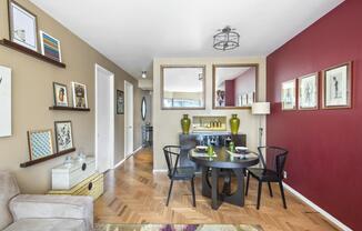 1 bed, 1 bath, 730 sqft, $5,500, Unit 30-D