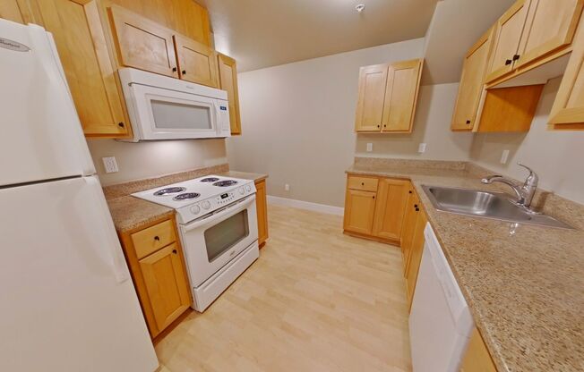 2 beds, 2 baths, $1,650, Unit 3