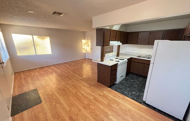 155 Westminster Way Unit B