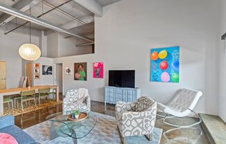 Fully Furnished 2 Bed / 2 Bath Modern Apartment Near Union Station! $2695.00!