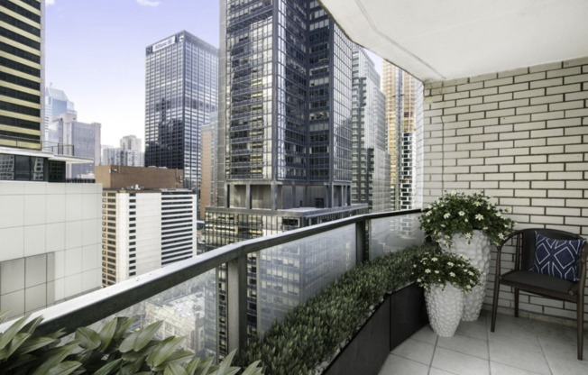 159 W 53 ST