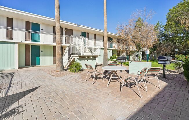 1 bed, 1 bath, 550 sqft, $1,549, Unit 44