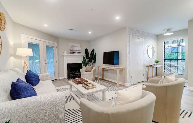 2BD/2BA Town Home Mount Pleasant Fully Furnished - Available Feb 1st, 2026 LEASE TERM NEGOTIABLE