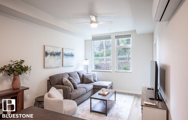 1 bed, 1 bath, 661 sqft, $1,795, Unit 208