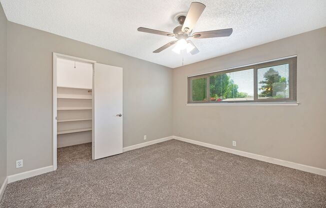 2 beds, 2 baths, 950 sqft, $1,600, Unit 85