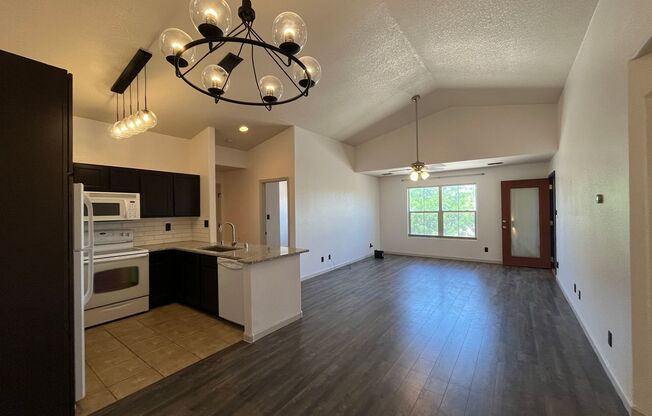 Modern 2 Bedroom 2 Bathroom NW Home In A Gated Community