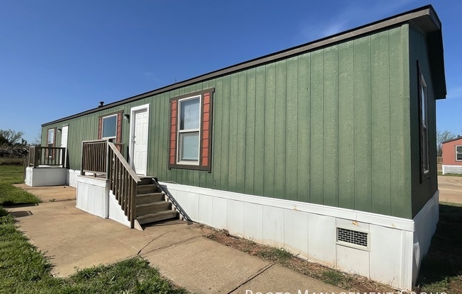 2801 E RAINTREE